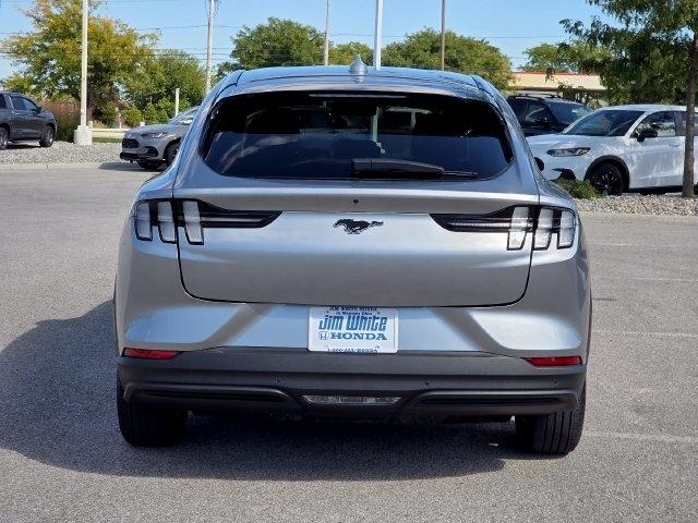 Ford Mustang Mach-E Select AWD 2021
