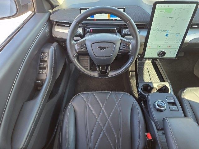 Ford Mustang Mach-E Select AWD 2021