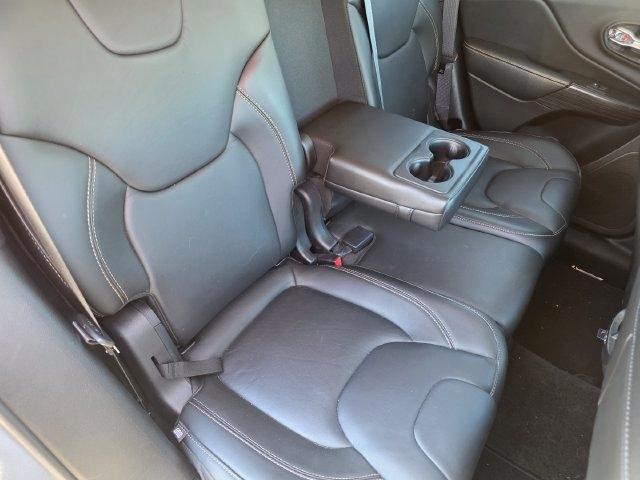 Jeep Cherokee Limited FWD 2015