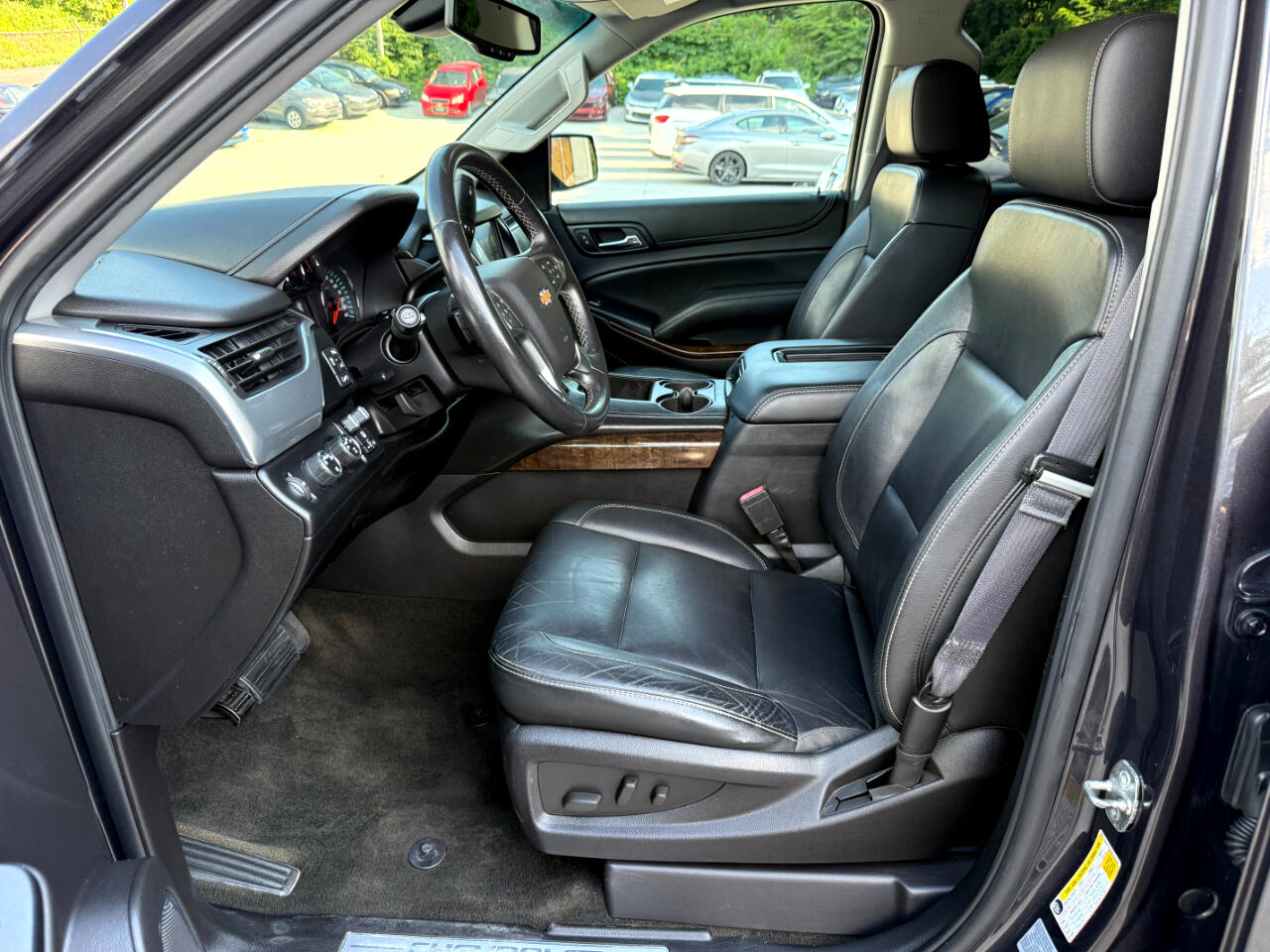 Chevrolet Suburban LT 4WD 2016 Chevrolet Suburban LT 4WD 2016