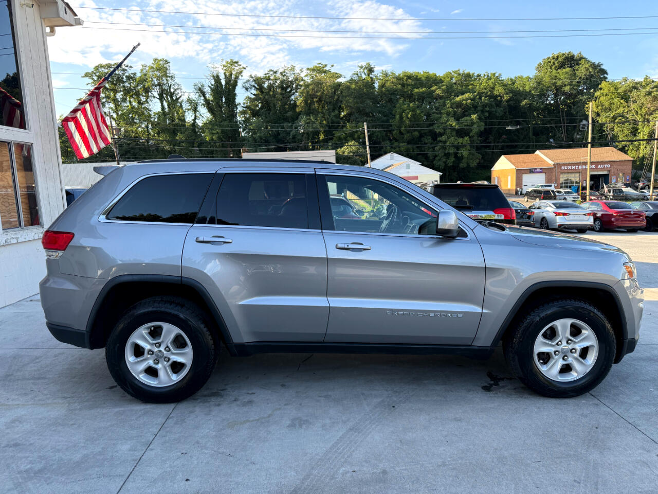 Jeep Grand Cherokee Laredo 4WD 2015 Jeep Grand Cherokee Laredo 4WD 2015