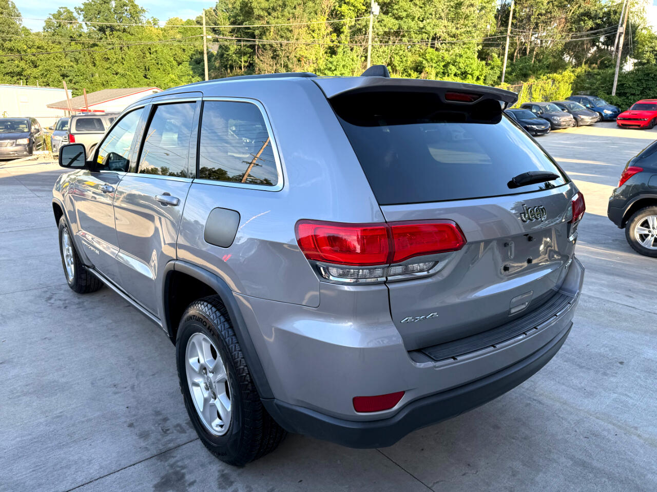 Jeep Grand Cherokee Laredo 4WD 2015 Jeep Grand Cherokee Laredo 4WD 2015