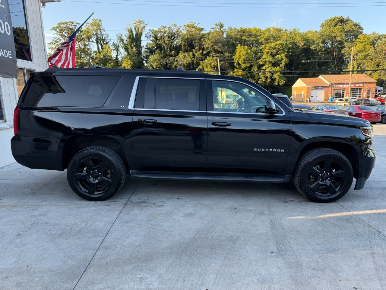 Chevrolet Suburban LT 4WD 2019 Chevrolet Suburban LT 4WD 2019