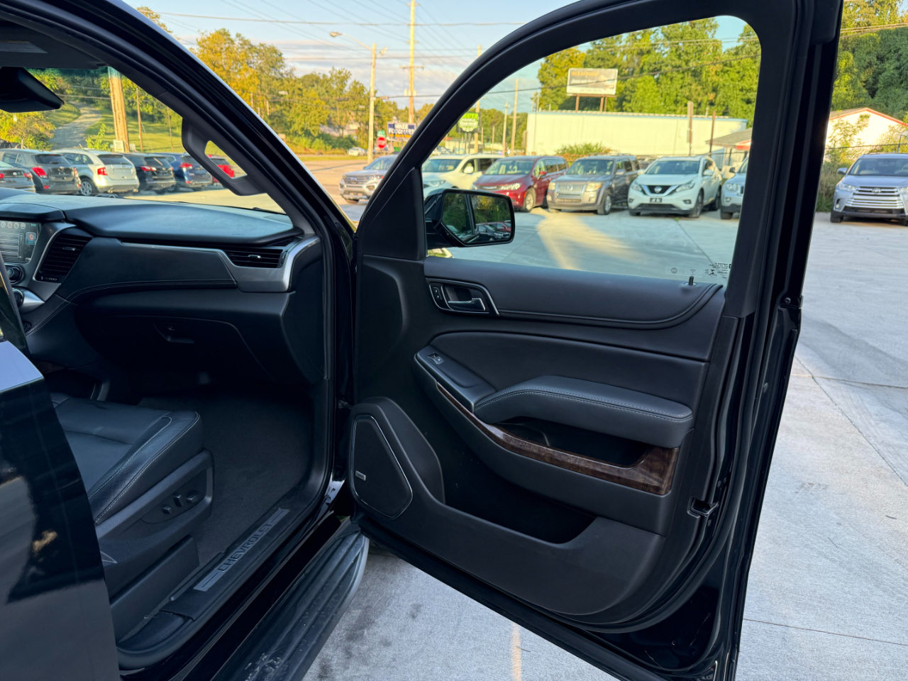 Chevrolet Suburban LT 4WD 2019 Chevrolet Suburban LT 4WD 2019