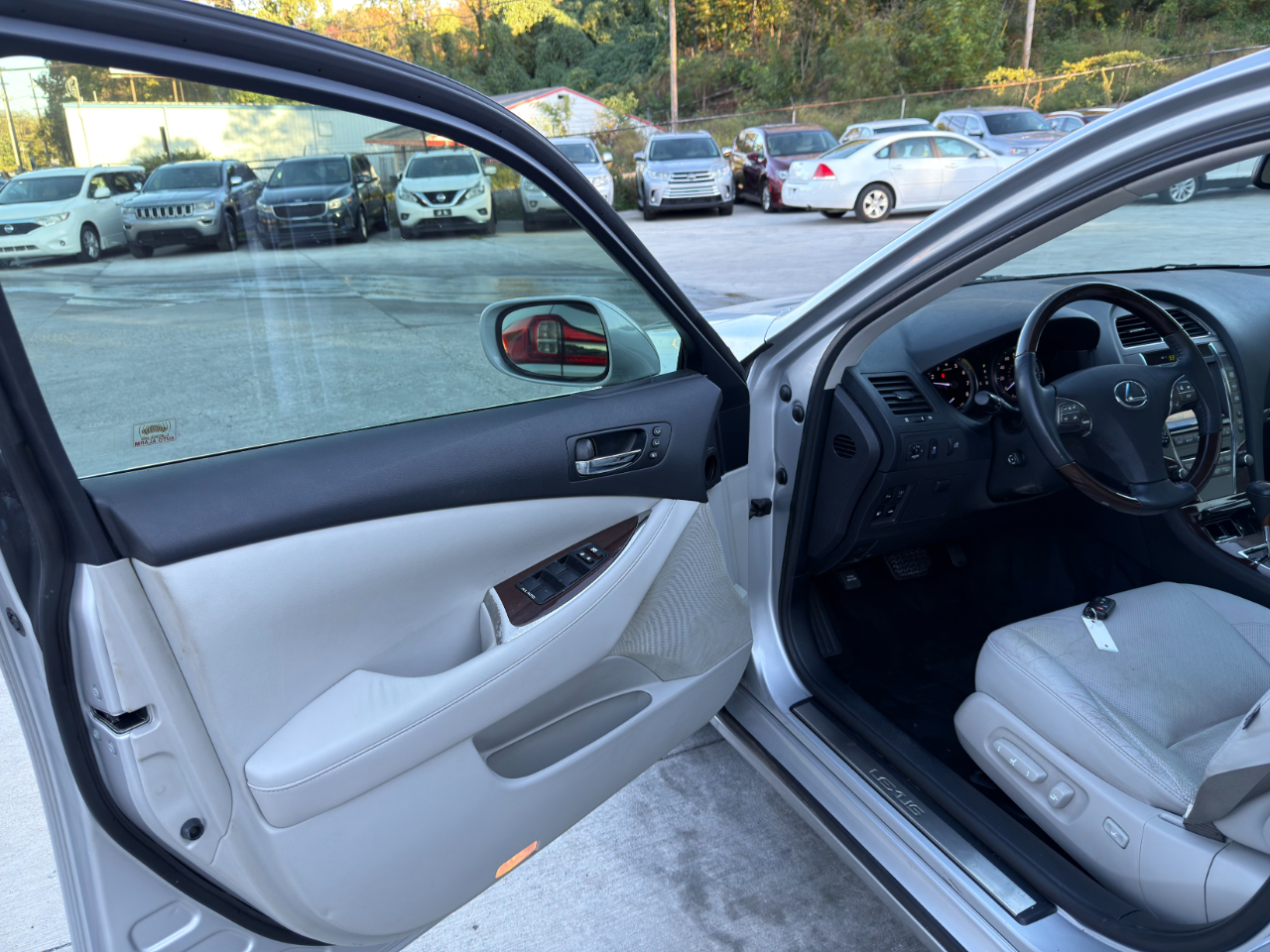 Lexus ES 350 Sedan 2011 Lexus ES 350 Sedan 2011