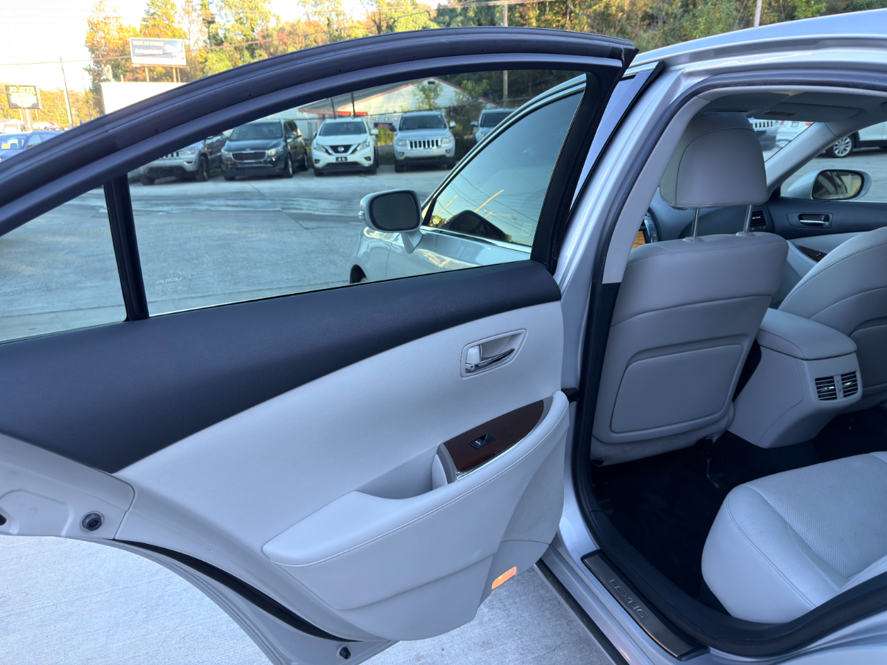 Lexus ES 350 Sedan 2011 Lexus ES 350 Sedan 2011