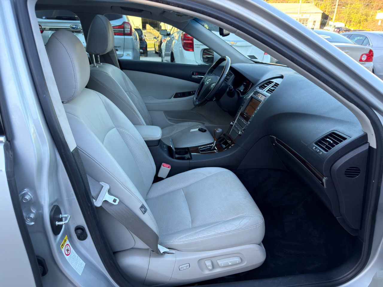 Lexus ES 350 Sedan 2011 Lexus ES 350 Sedan 2011