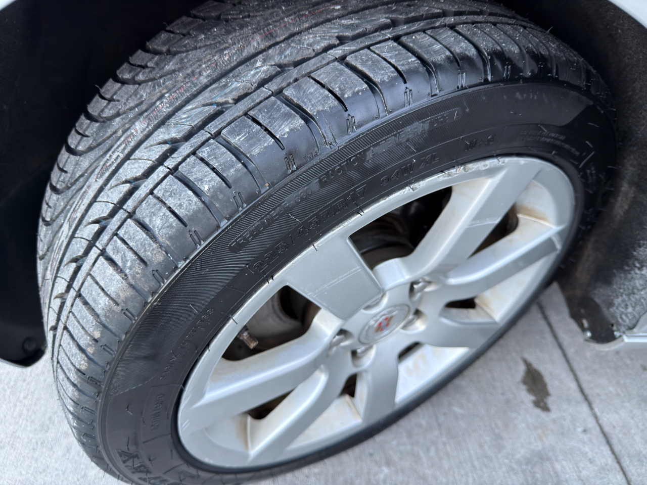 Cadillac ATS 2.5L Base RWD 2013 Cadillac ATS 2.5L Base RWD 2013