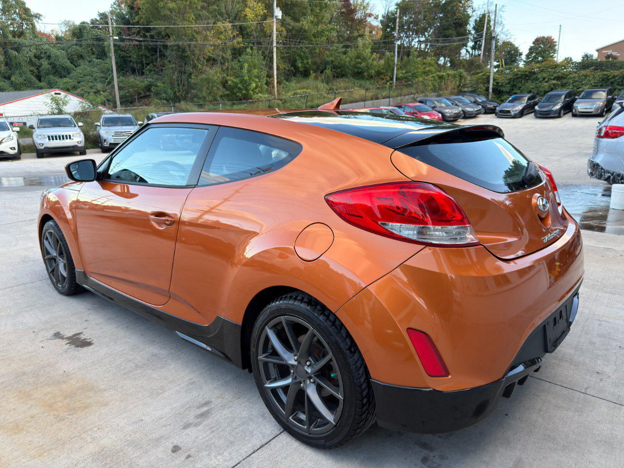 Hyundai Veloster 3dr Cpe Auto 2016 Hyundai Veloster 3dr Cpe Auto 2016