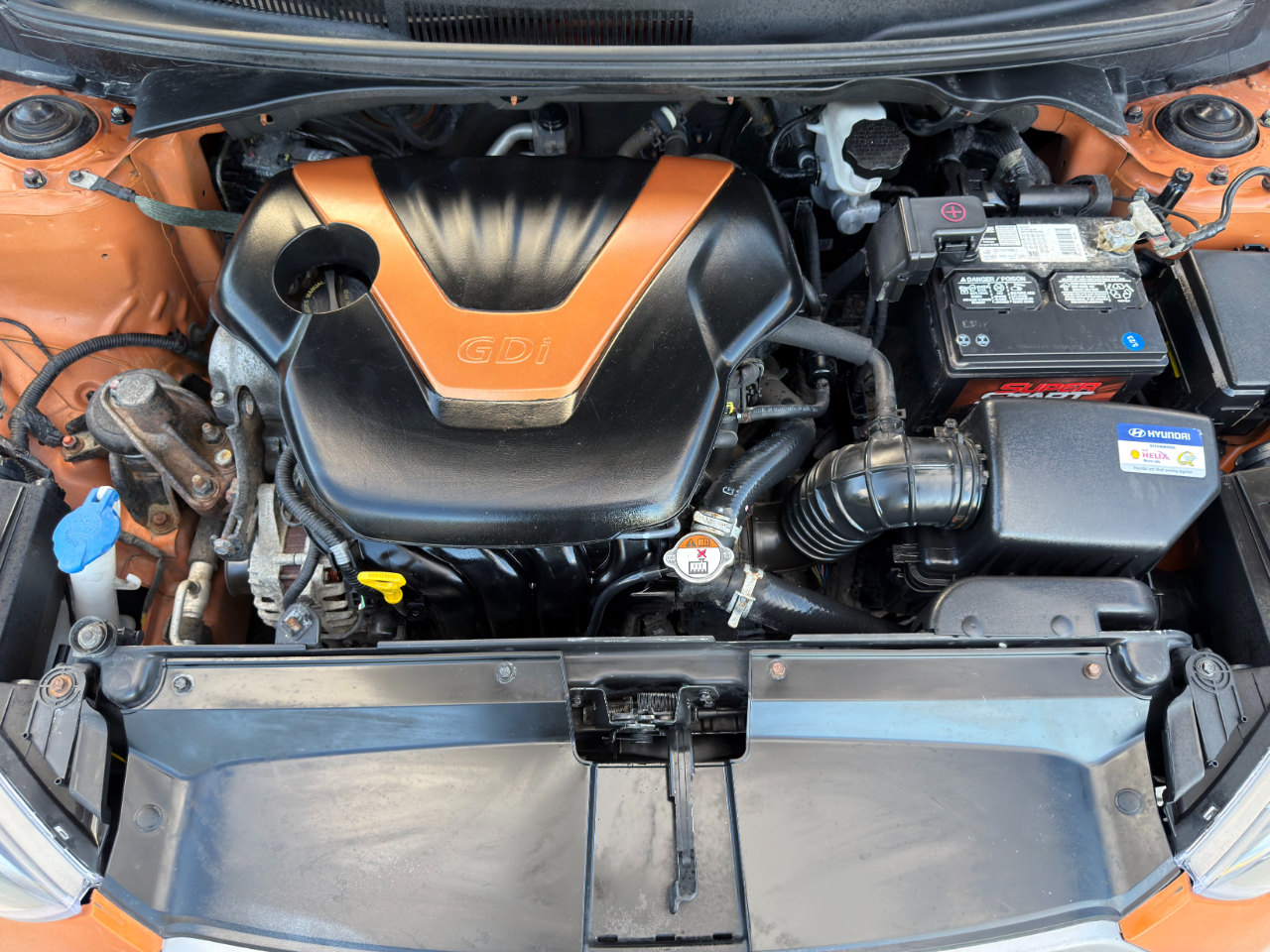 Hyundai Veloster 3dr Cpe Auto 2016 Hyundai Veloster 3dr Cpe Auto 2016