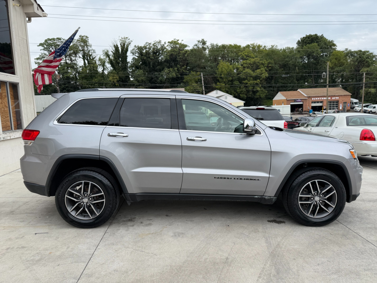 Jeep Grand Cherokee Limited 4WD 2017 Jeep Grand Cherokee Limited 4WD 2017