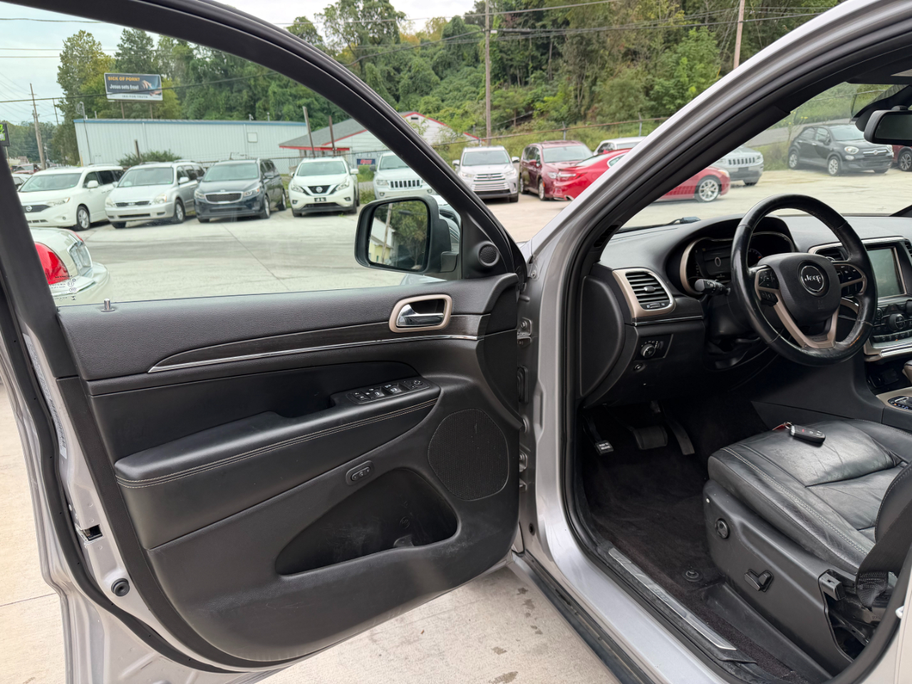 Jeep Grand Cherokee Limited 4WD 2017 Jeep Grand Cherokee Limited 4WD 2017