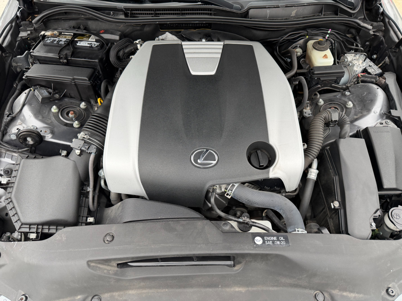 Lexus IS 300 AWD 2016