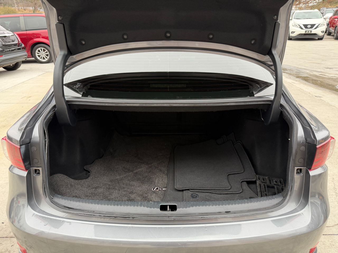 Lexus IS 300 AWD 2016