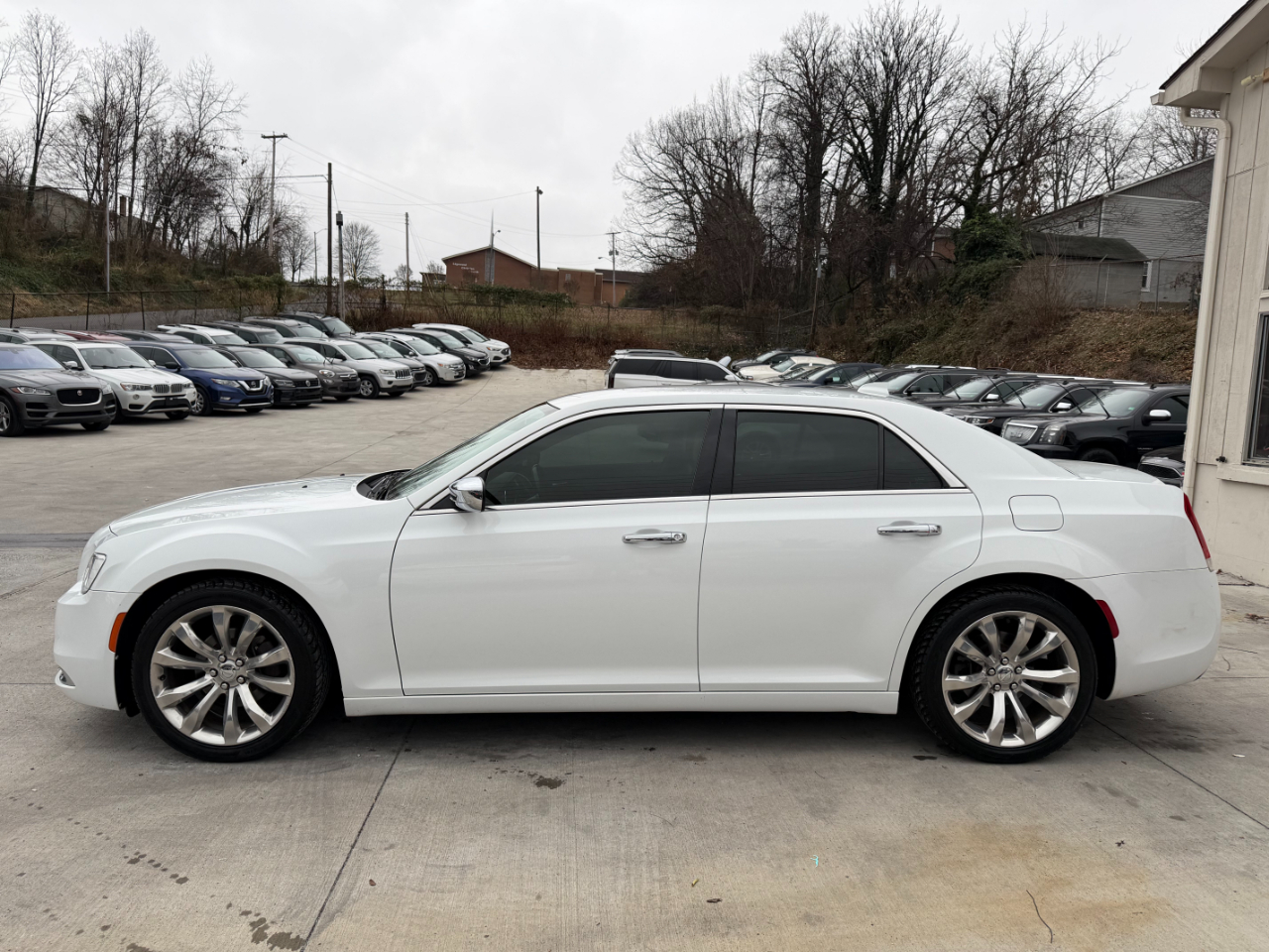 Chrysler 300 Limited RWD 2019