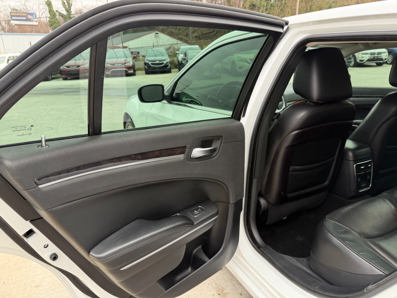 Chrysler 300 Limited RWD 2019