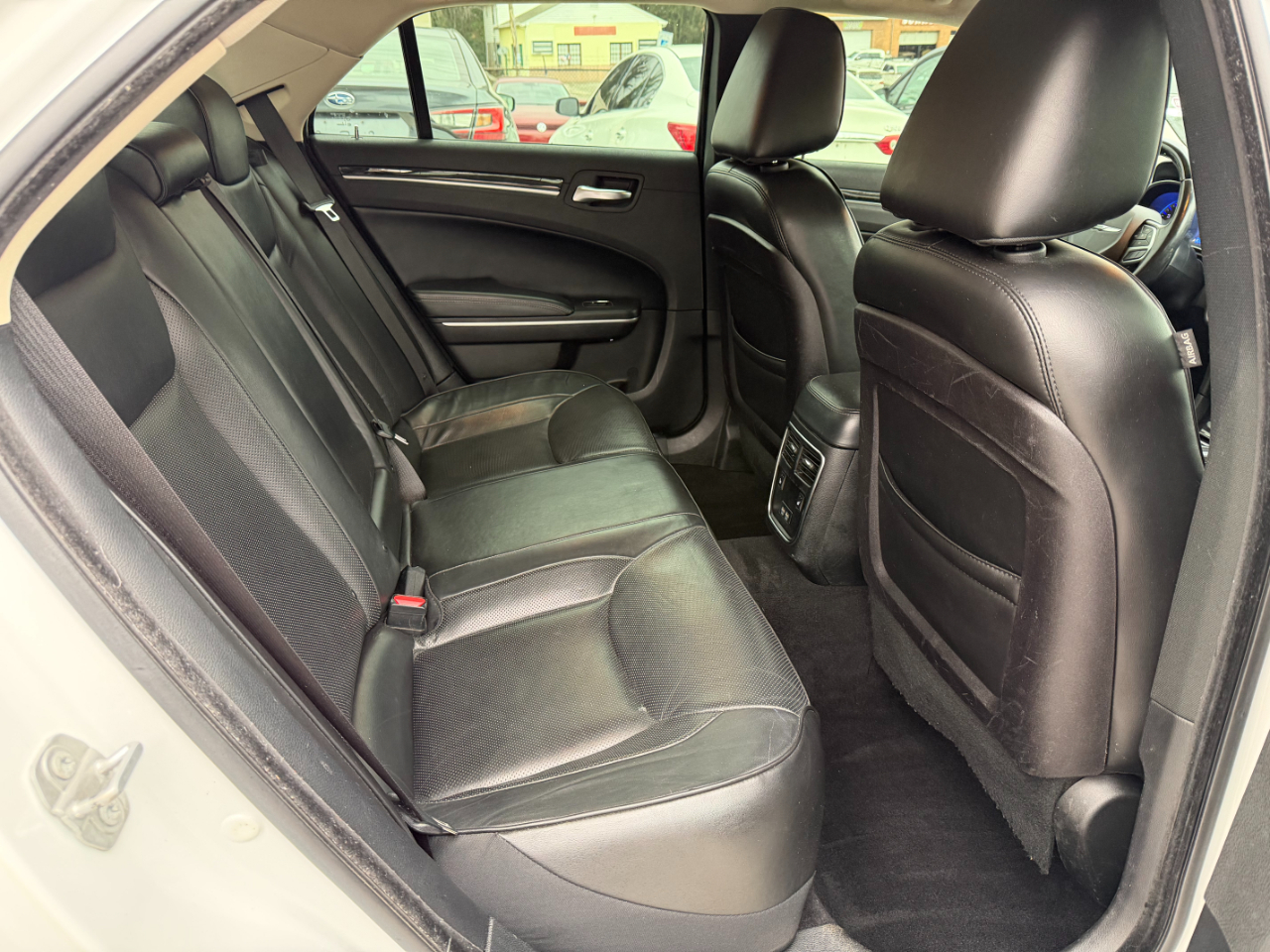 Chrysler 300 Limited RWD 2019