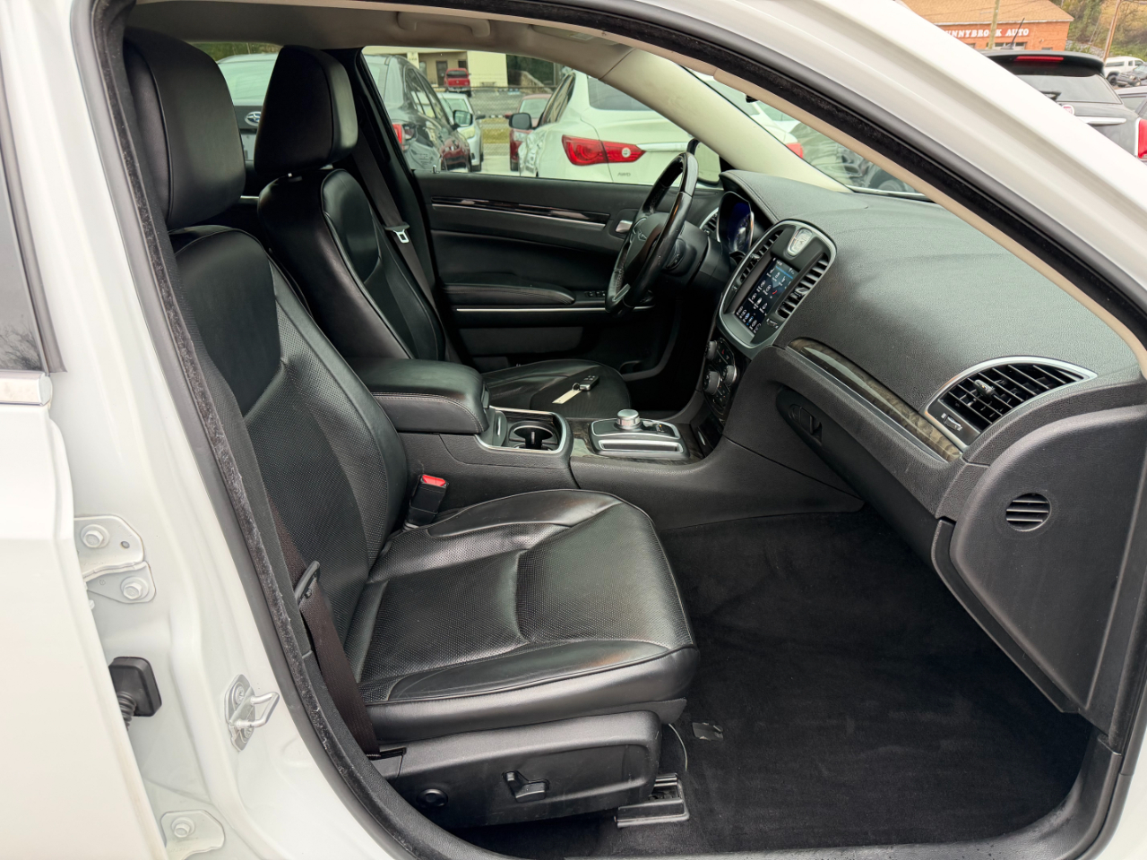 Chrysler 300 Limited RWD 2019