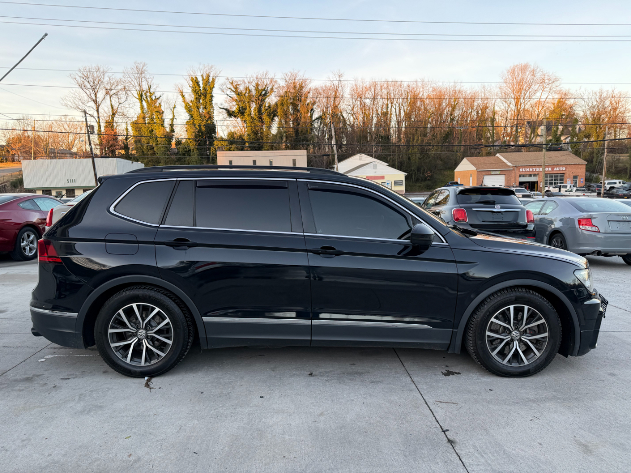 Volkswagen Tiguan SE 4Motion AWD 2020