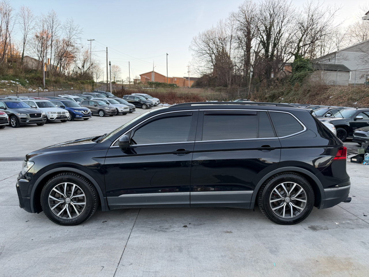 Volkswagen Tiguan SE 4Motion AWD 2020