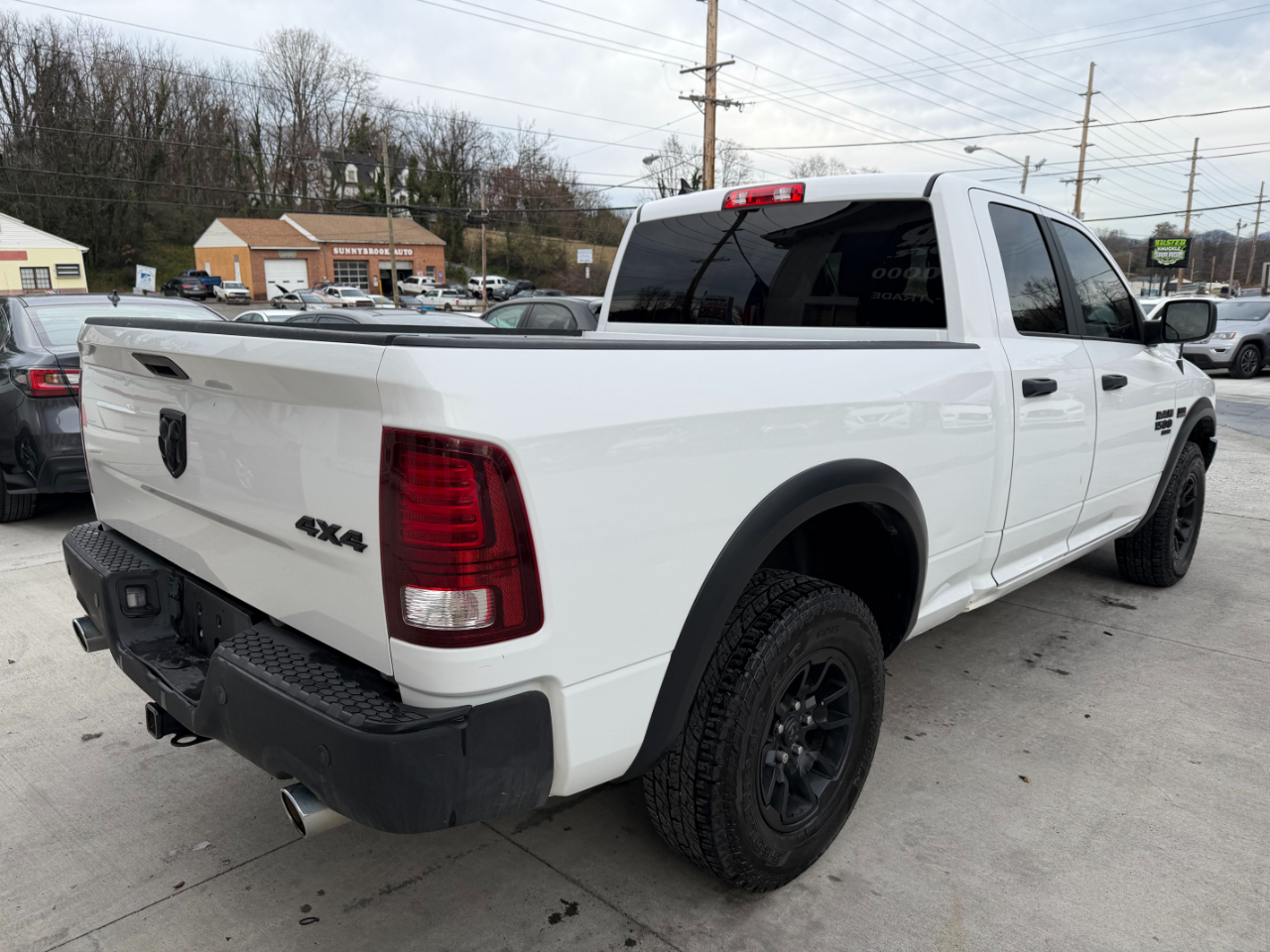 RAM 1500 Classic Tradesman Quad Cab 4WD 2021