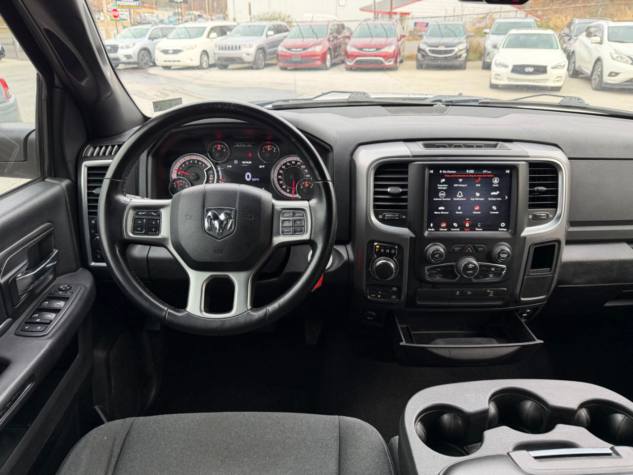 RAM 1500 Classic Tradesman Quad Cab 4WD 2021