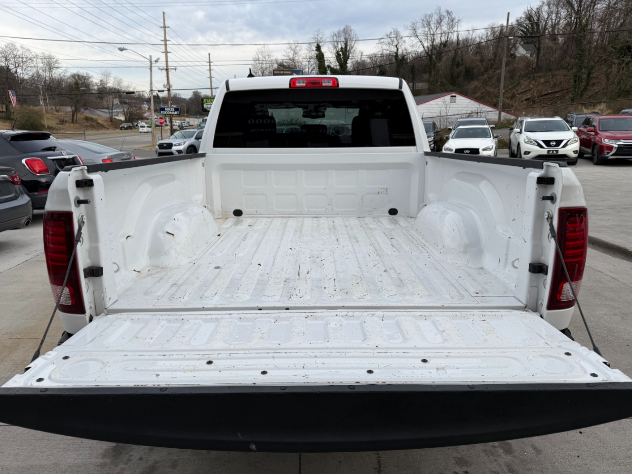 RAM 1500 Classic Tradesman Quad Cab 4WD 2021