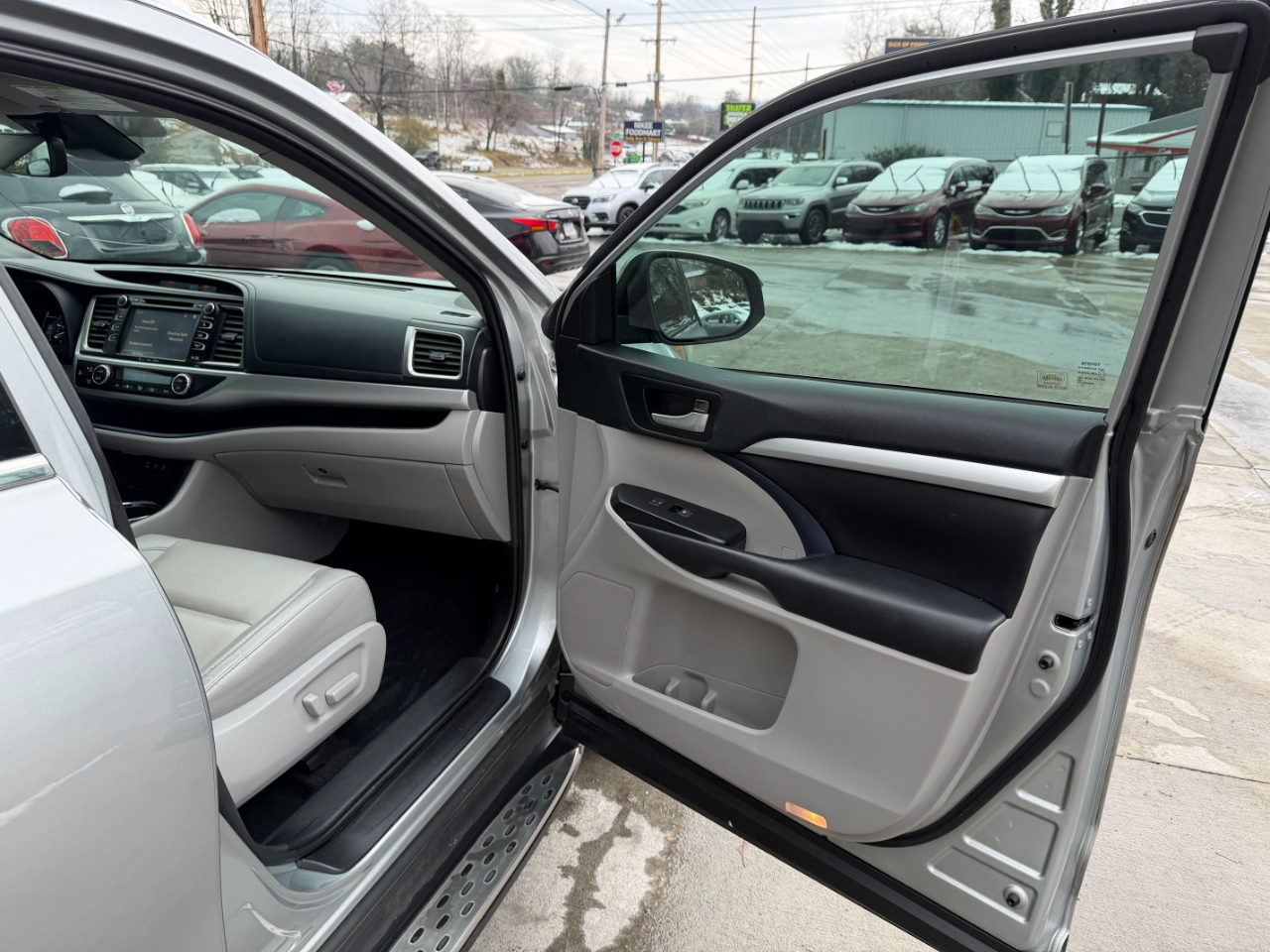 Toyota Highlander XLE 2019