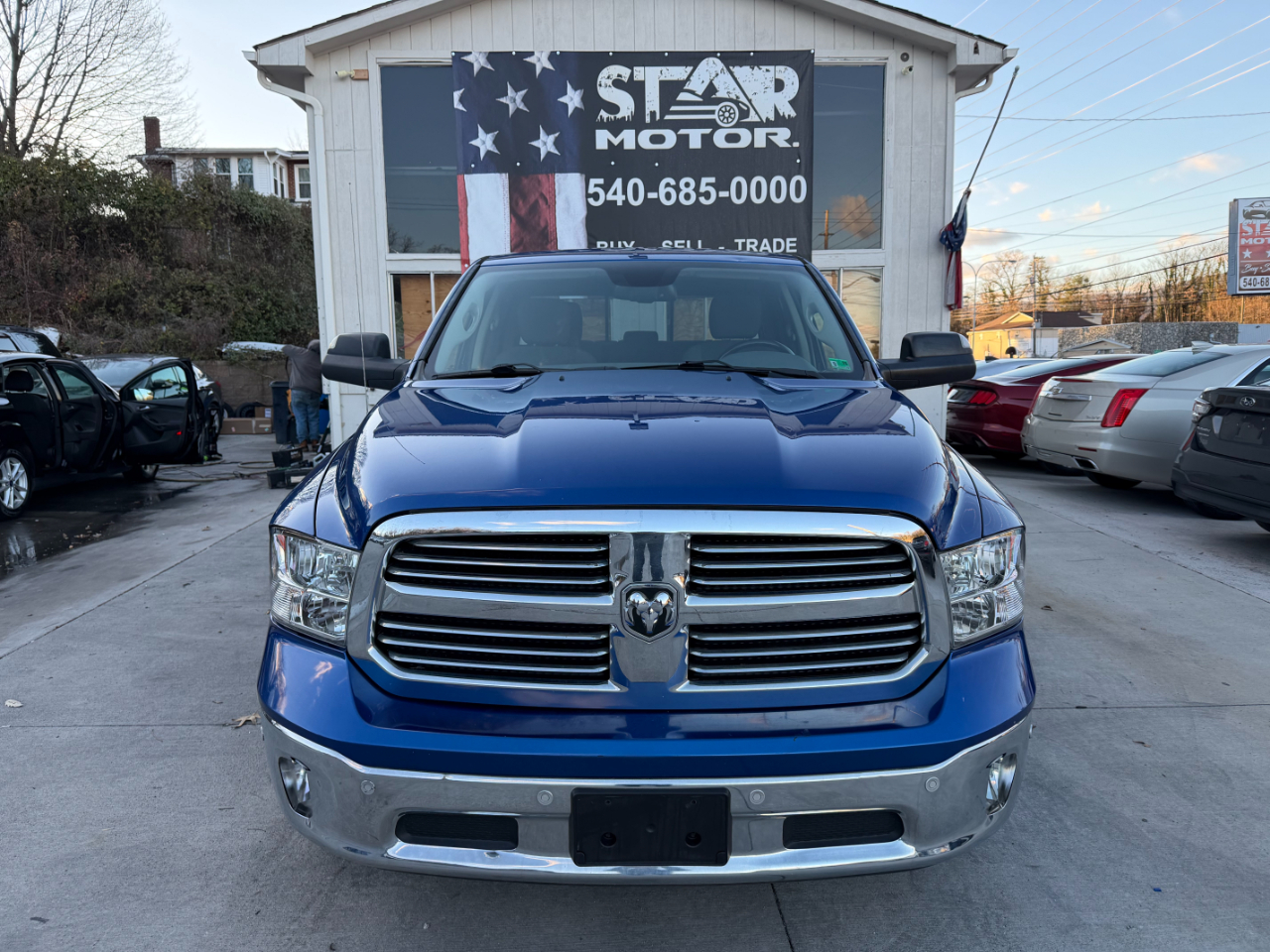 RAM 1500 SLT Crew Cab LWB 4WD 2017