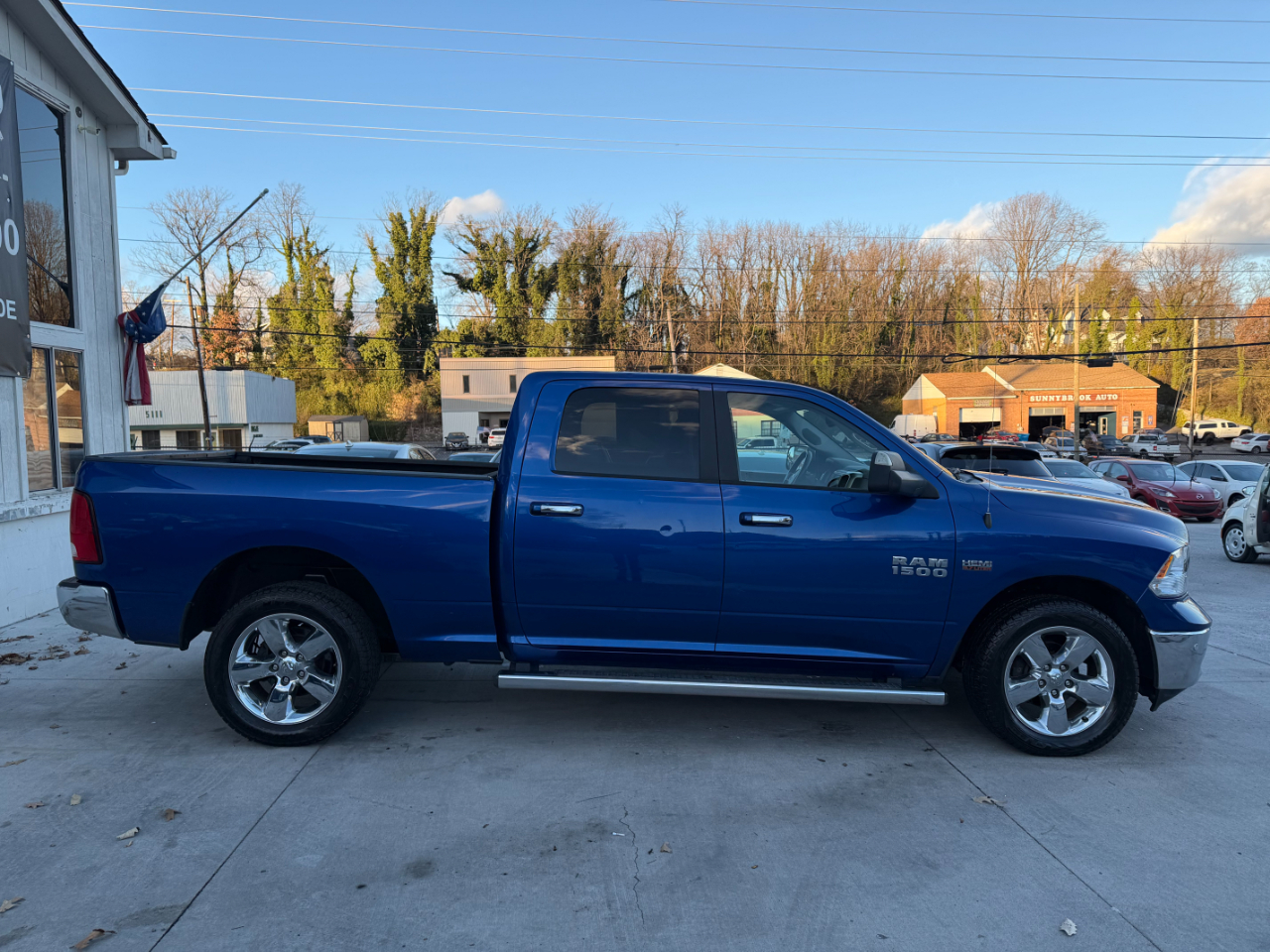 RAM 1500 SLT Crew Cab LWB 4WD 2017