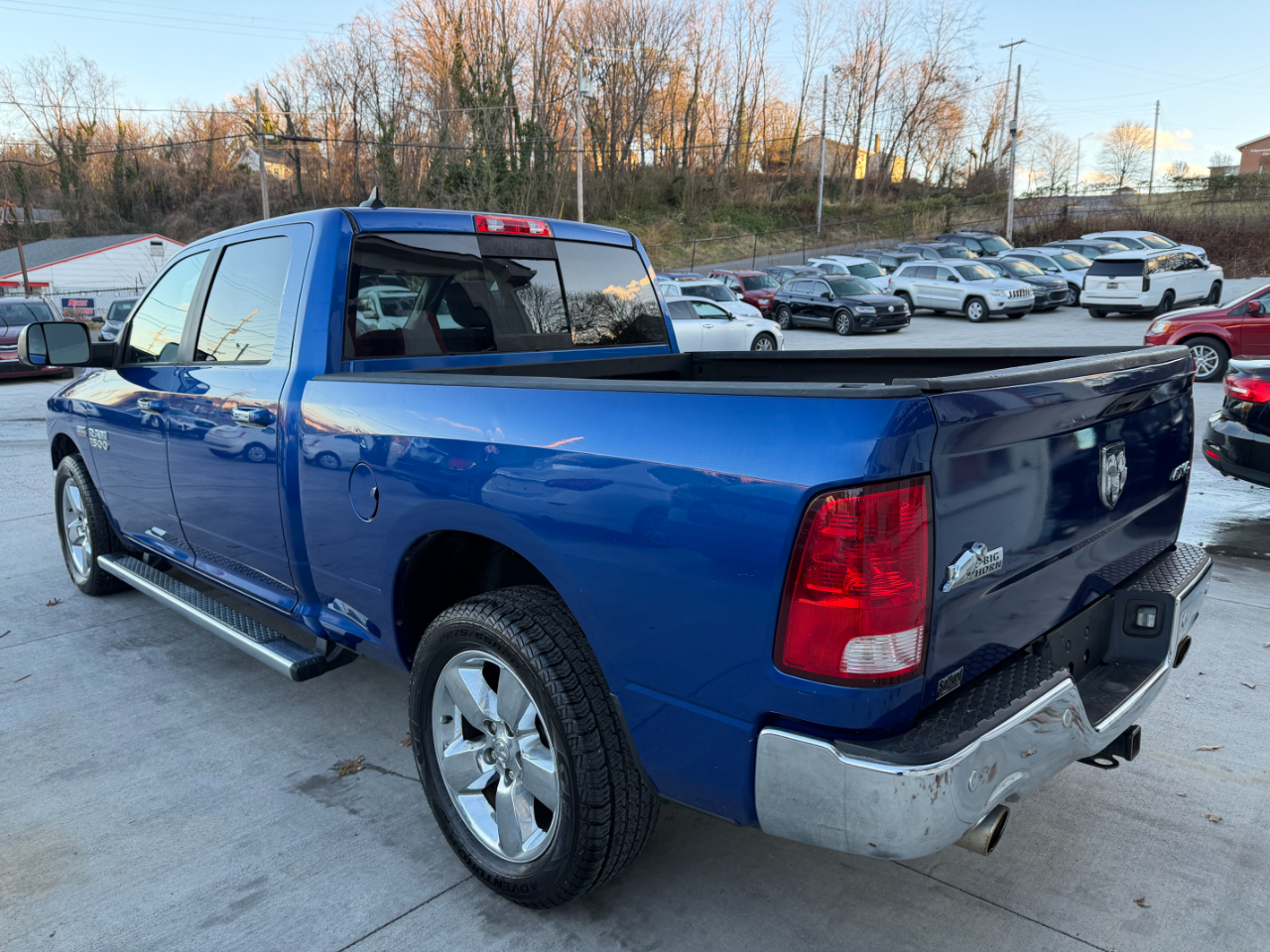 RAM 1500 SLT Crew Cab LWB 4WD 2017
