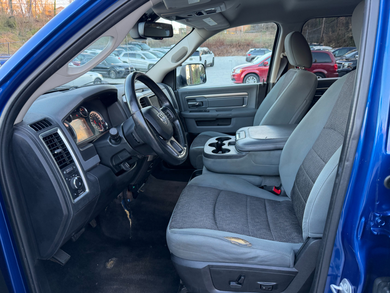 RAM 1500 SLT Crew Cab LWB 4WD 2017