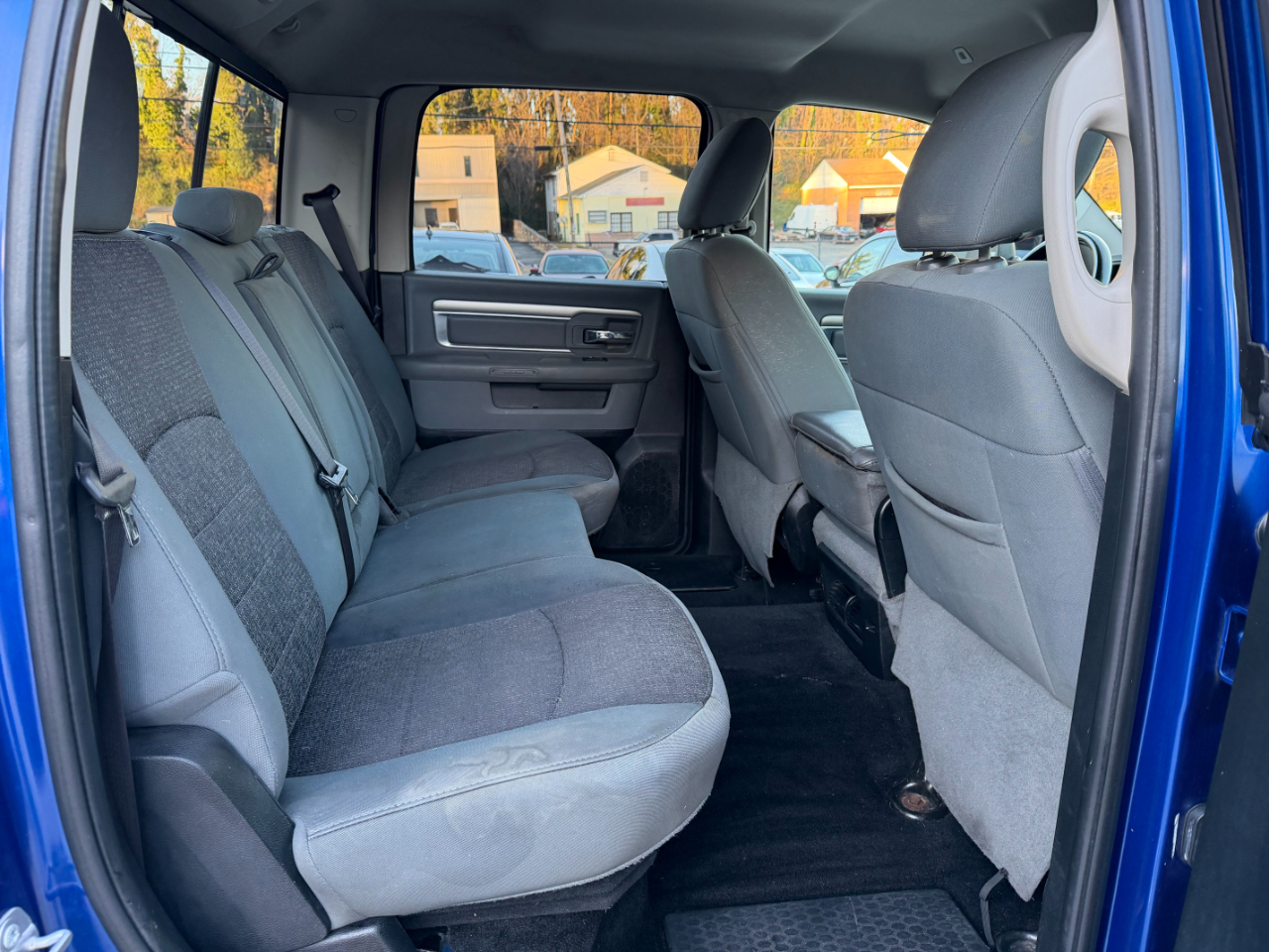 RAM 1500 SLT Crew Cab LWB 4WD 2017