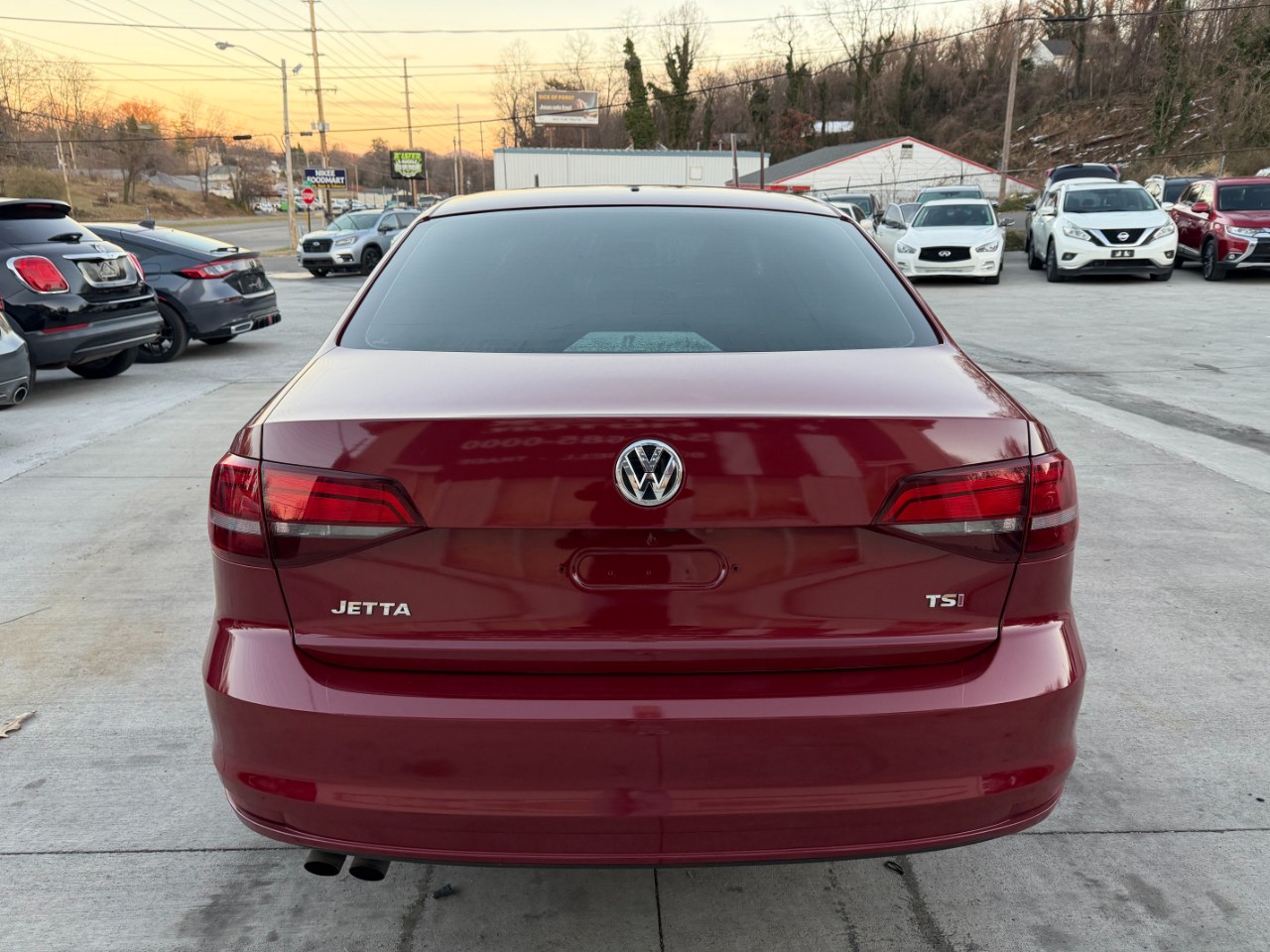 Volkswagen Jetta 1.4T S 6A 2017