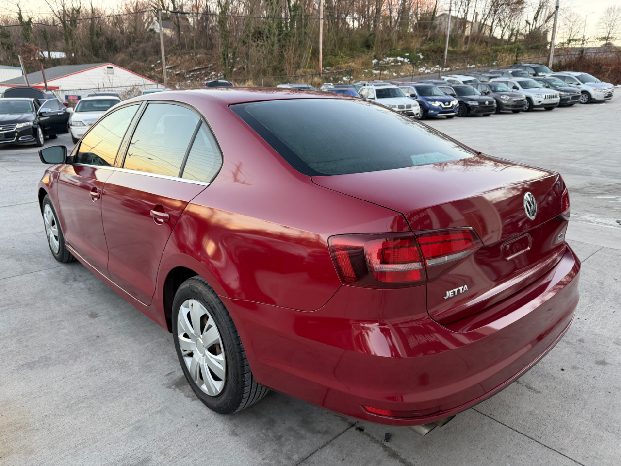 Volkswagen Jetta 1.4T S 6A 2017