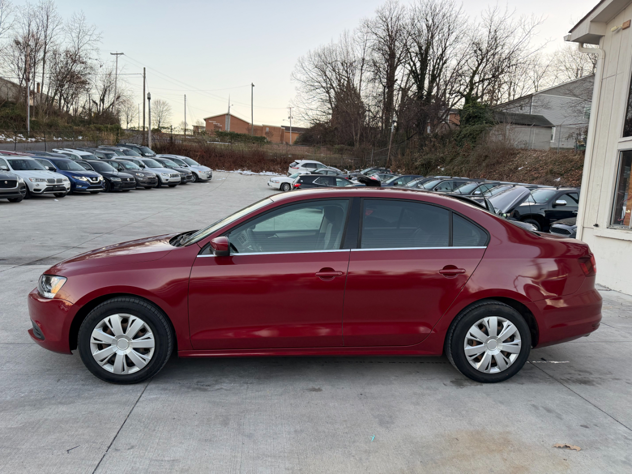 Volkswagen Jetta 1.4T S 6A 2017