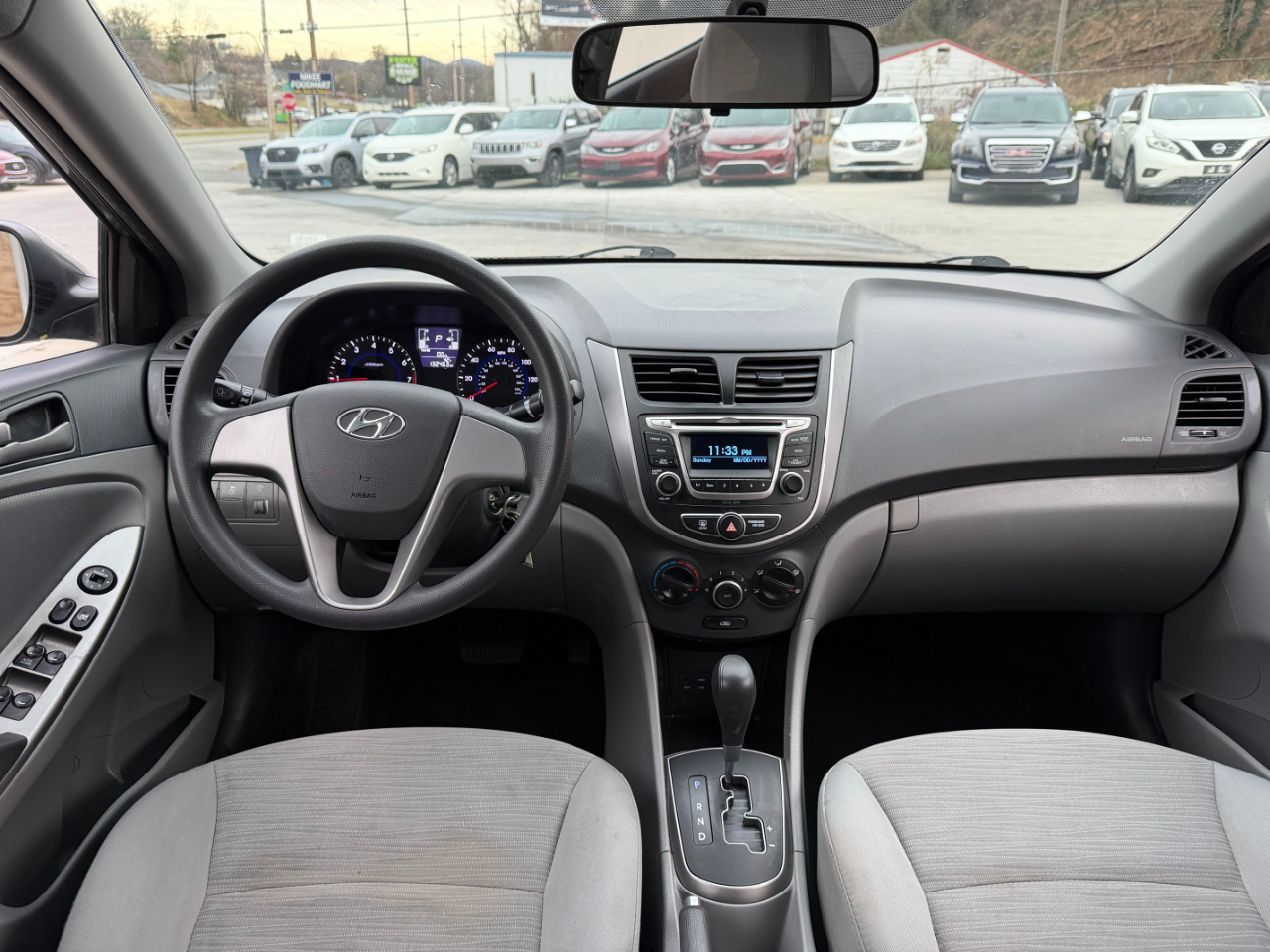 Hyundai Accent SE 4-Door 6A 2016