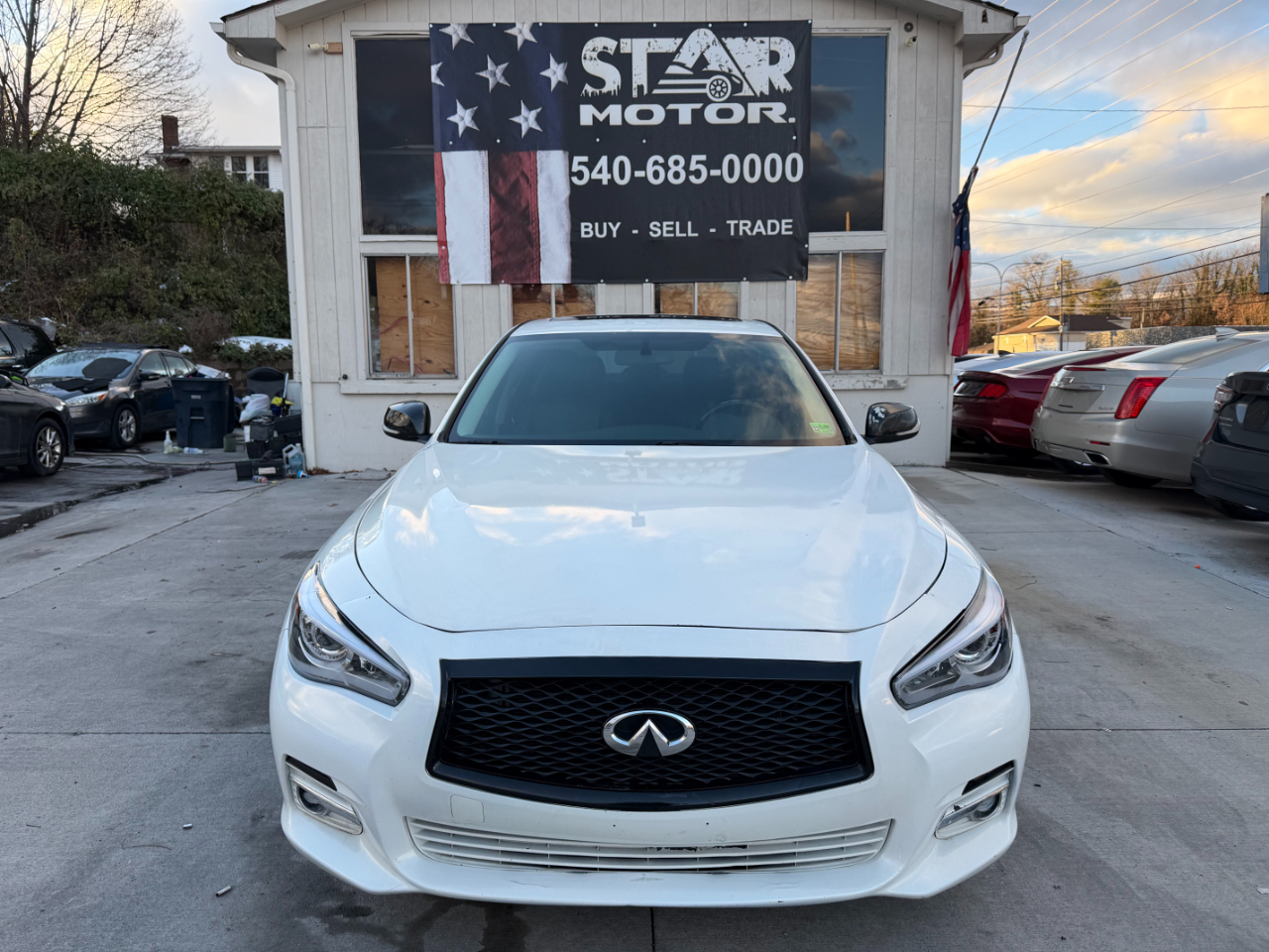 Infiniti Q50  2014