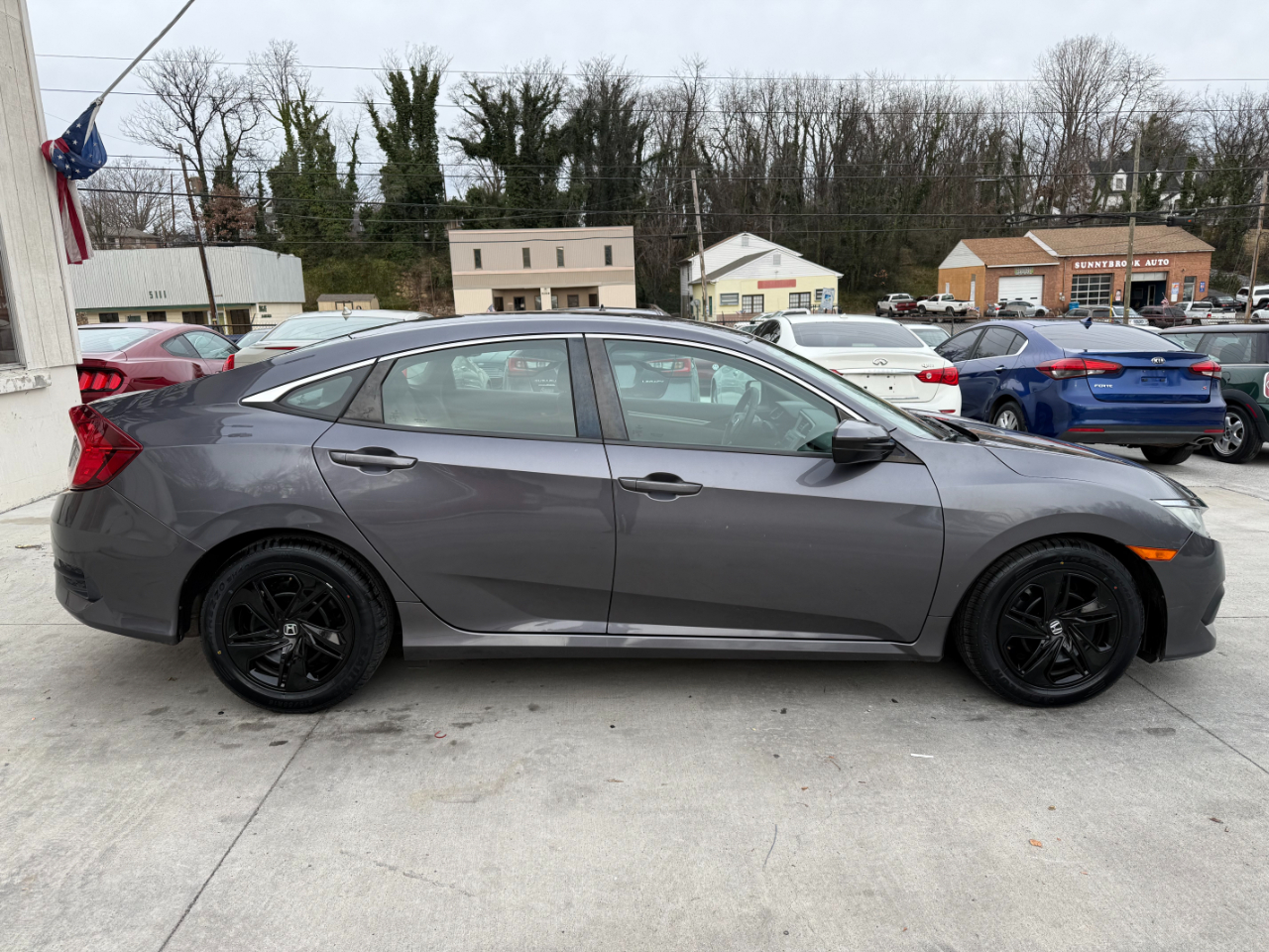 Honda Civic LX Sedan CVT 2018