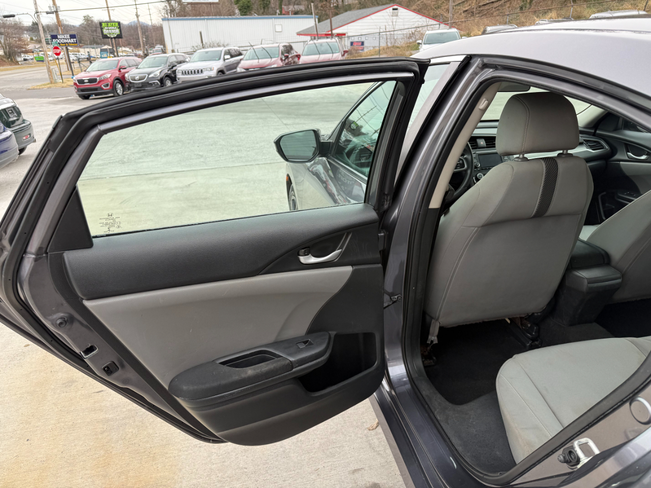 Honda Civic LX Sedan CVT 2018