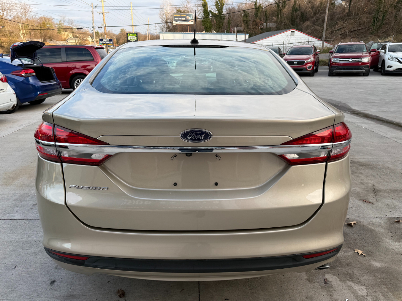 Ford Fusion S 2017