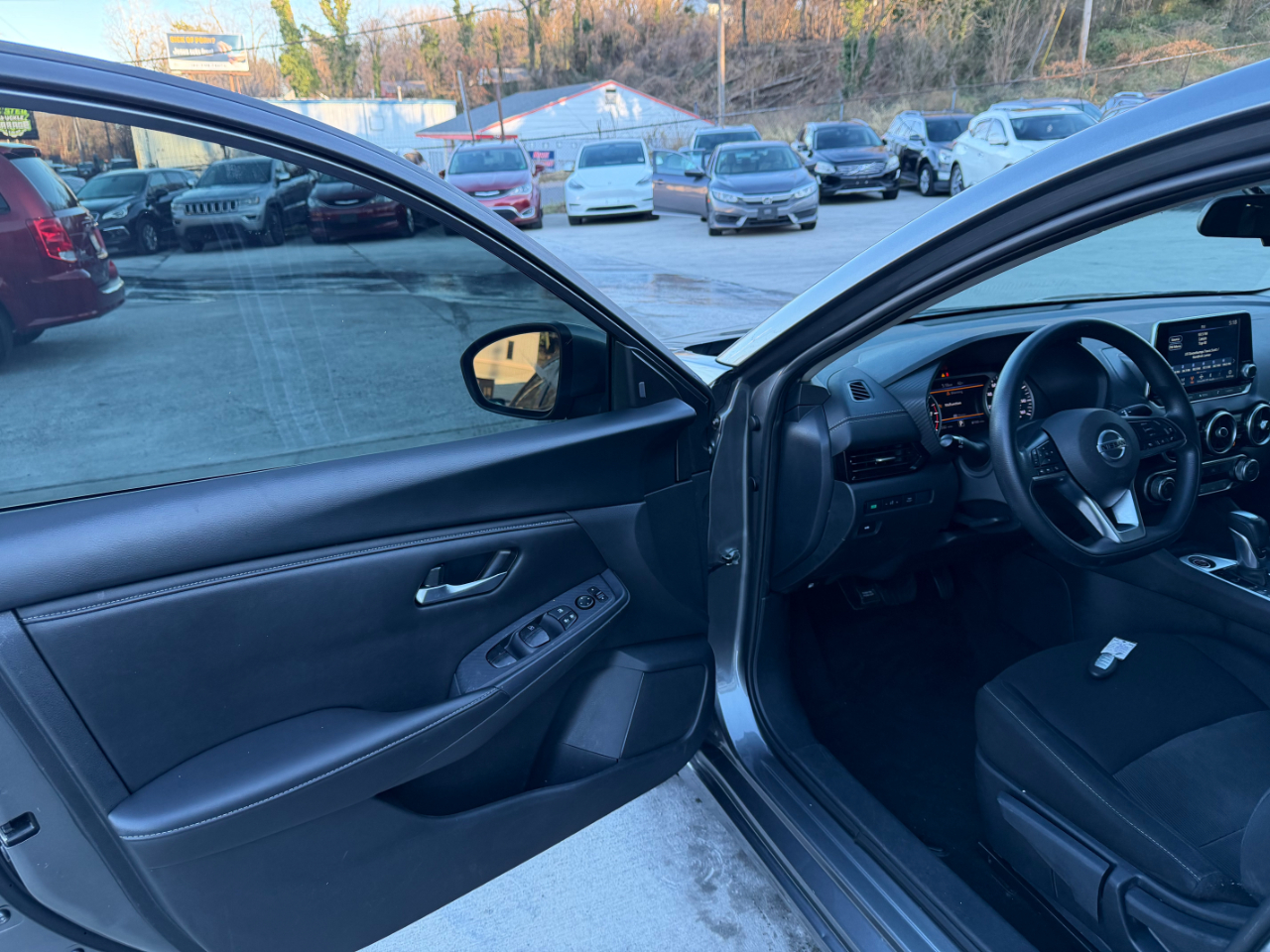 Nissan Sentra SV 2023