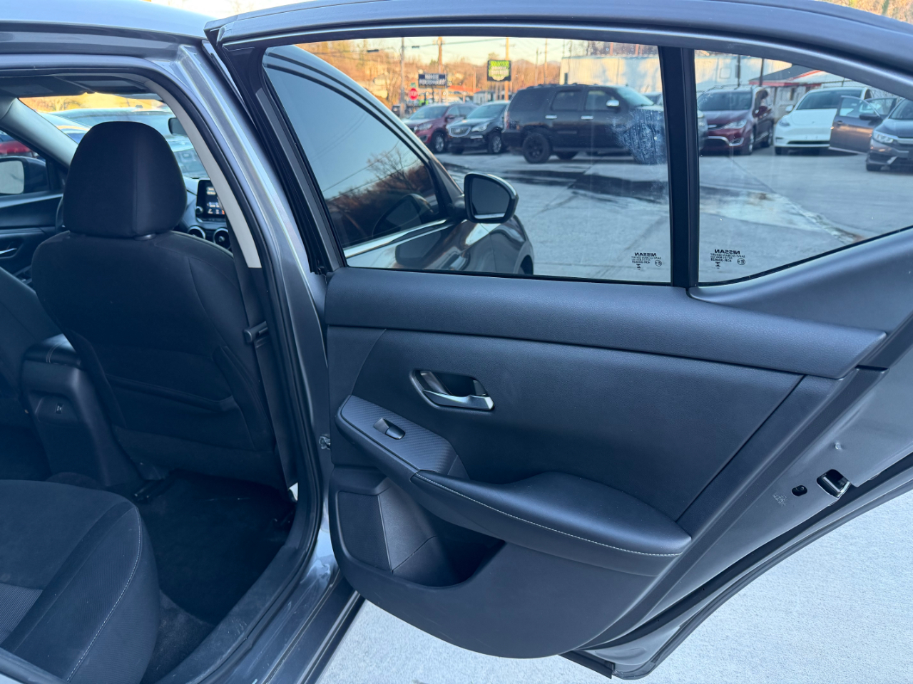 Nissan Sentra SV 2023