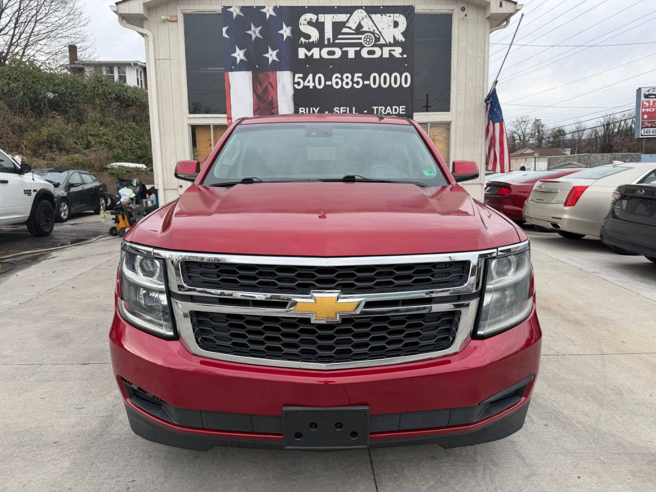 Chevrolet Suburban LT 1500 4WD 2015