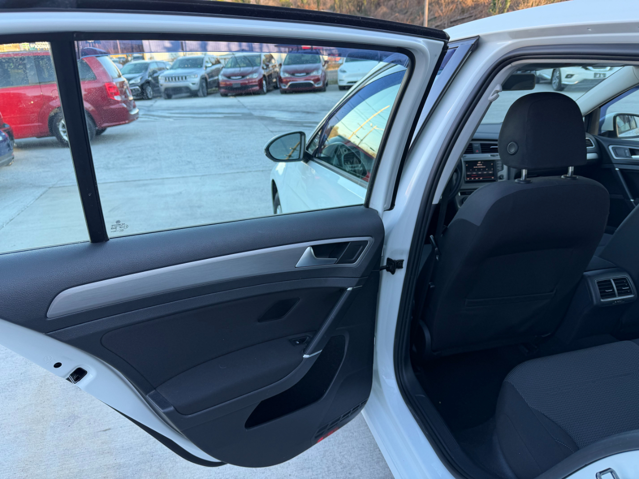 Volkswagen Golf TSI S 6A 2016