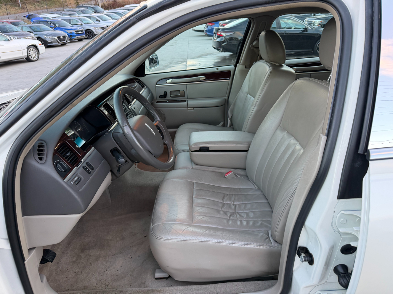 Lincoln Town Car Signature 2007