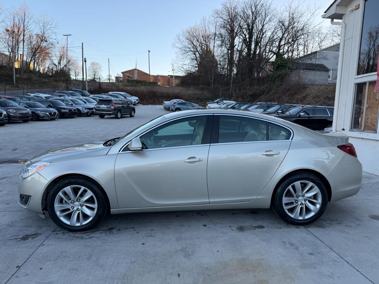Buick Regal Turbo FWD 2015