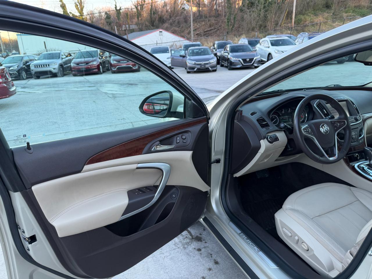 Buick Regal Turbo FWD 2015