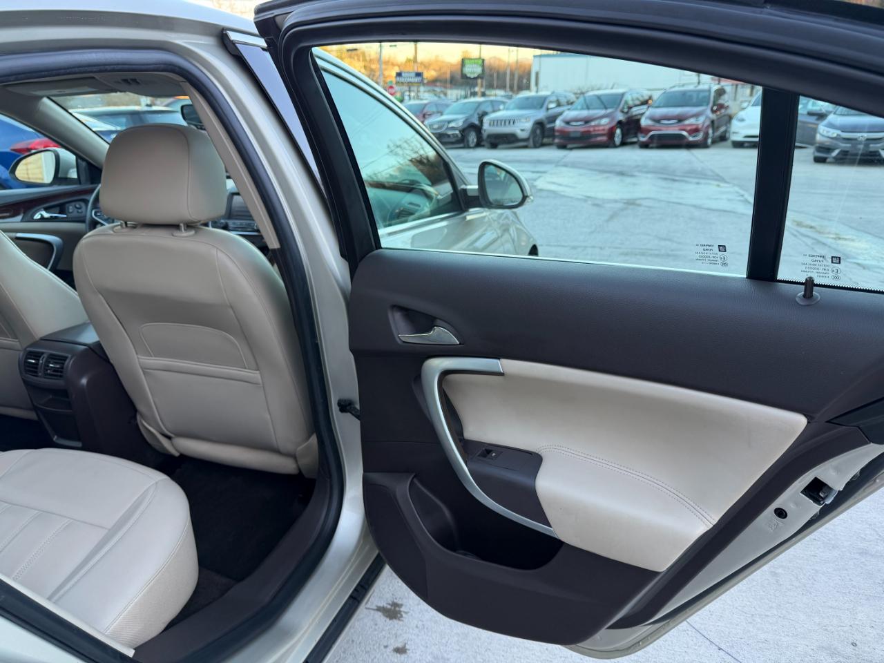 Buick Regal Turbo FWD 2015