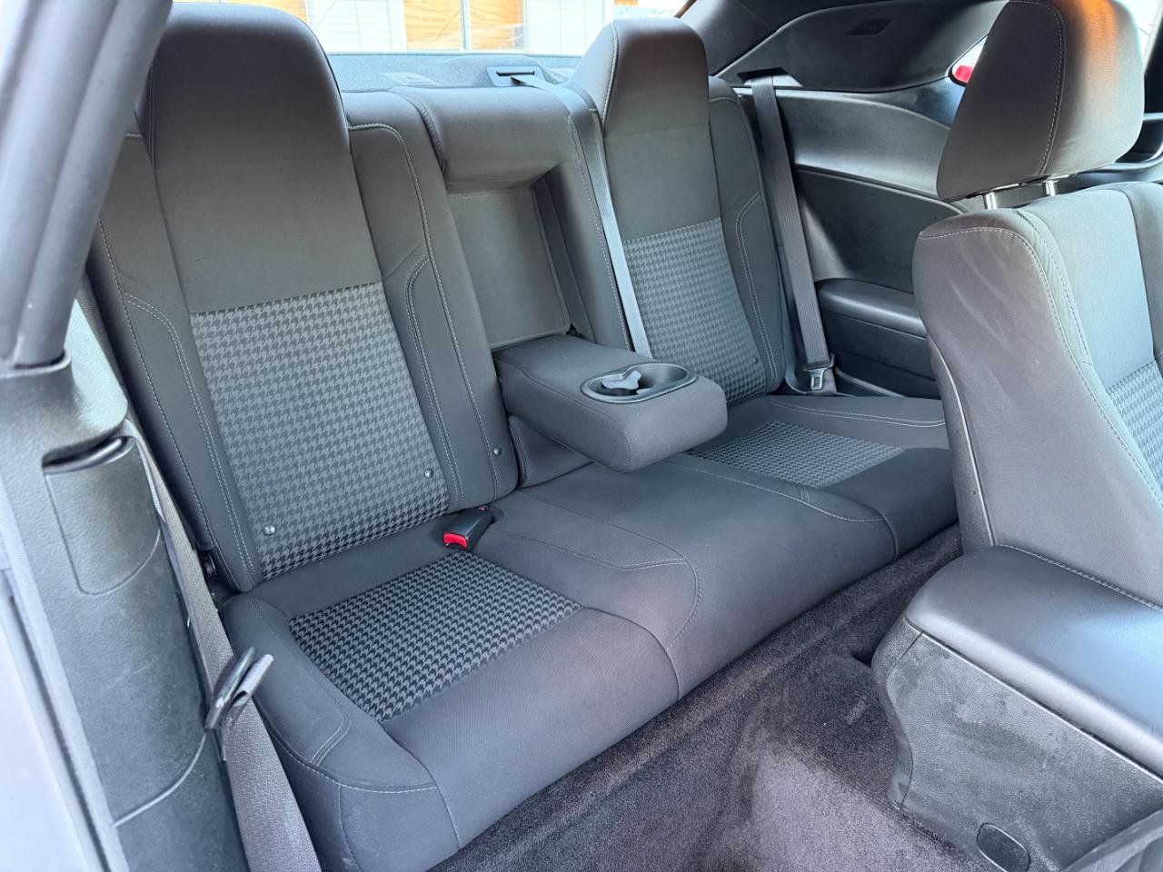 Dodge Challenger SXT 2018